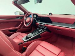 Porsche 911 Targa 4 3.0T - ფოტო 13