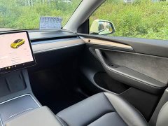 Tesla Model Y Long Range Edition 3D5 - ფოტო 11