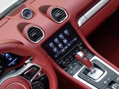 Porsche 718 Boxster 2.0T - ფოტო 11