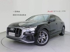 Audi Q8 55 TFSI Luxury Version - ფოტო 1
