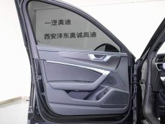 Audi A6L 55 TFSI quattro Deluxe Version - ფოტო 9