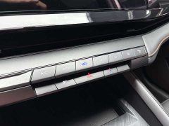 Changan UNI-V 1.5T Premium Version - ფოტო 16