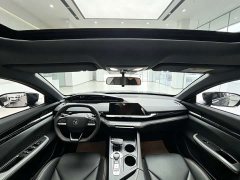Changan UNI-V 1.5T Premium Version - ფოტო 9