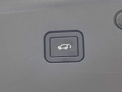 Changan UNI-K 2.0T 2WD Version - ფოტო 12