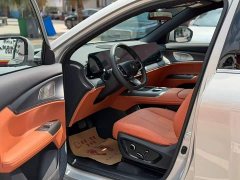 Changan CS75PLUS 1.5T PHEV Version - ფოტო 4