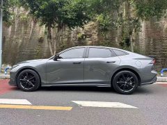 Changan UNI-V 1.5T Premium Version - ფოტო 19