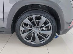 Changan UNI-T 1.5T Premium Version - ფოტო 6