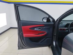 Changan UNI-T 1.5T Premium Version - ფოტო 7
