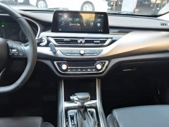 Changan CC Edition 1.5T DCTLuxury Version - ფოტო 9