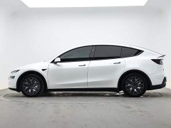 Tesla Model Y L Long Range Edition - ფოტო 6
