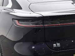Voyah PHEV AWDUltra Long RangeFlagship Edition - ფოტო 7