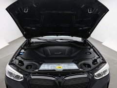 BMW iX3 Version - ფოტო 17