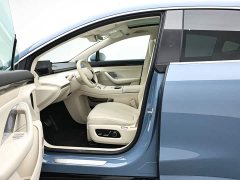 Volvo R7 EV Max (192) - ფოტო 9