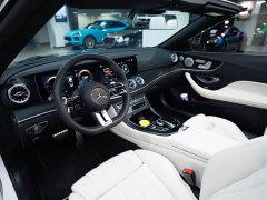 Mercedes-Benz E 260 - photo 15