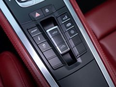 Porsche 718 Boxster 2.0T - ფოტო 14