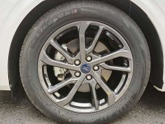 1.5T EcoBoost Luxury Version - ფოტო 5