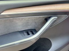 Tesla Model Y Edition - ფოტო 3
