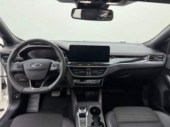 Mercedes-Benz EcoBoost 180 ST Line - photo 6
