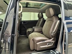 Volkswagen 380TSI Premium Edition - ფოტო 10