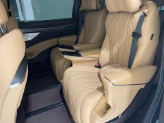 Denza D9 DM-i 2WD Version - ფოტო 10