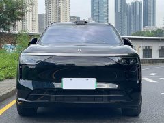 AITO M8 EREV Max Edition 53.4kWh 6 Edition (192) - ფოტო 2