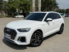 Audi Q5L 40 TFSI Fashion Version - ფოტო 17