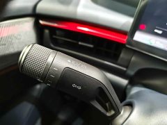 Lynk & Co 07 EM-P 126Long Range Ultra - ფოტო 16