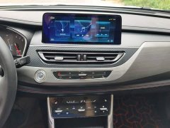 Changan CS75 Edition 280T DCT Version - ფოტო 13