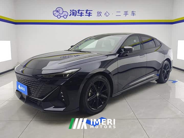 Changan UNI-V 1.5T Premium Version - ავტომობილი ჩინეთიდან