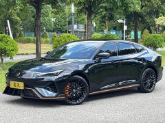 Changan UNI-V 2.0T Version - ფოტო 1