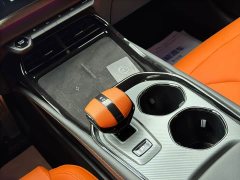Changan UNI-V 2.0T Version - ფოტო 14