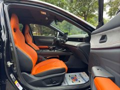 Changan UNI-V 2.0T Version - ფოტო 16