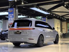 Li Auto L9 Max - ფოტო 12