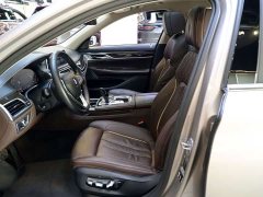 BMW 7 730Li Luxury - ფოტო 4