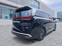 Denza D9 DM-i 1050 Deluxe Version - ფოტო 4