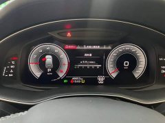 Audi Q7 45 TFSI quattro S line Version - ფოტო 11