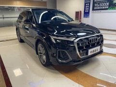 Audi Q7 45 TFSI quattro S line Version - ფოტო 3