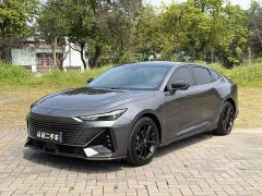 Changan UNI-V 1.5T Premium Version - ფოტო 1