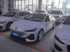 Changan UNI-V 1.5T Premium Version - ფოტო 1