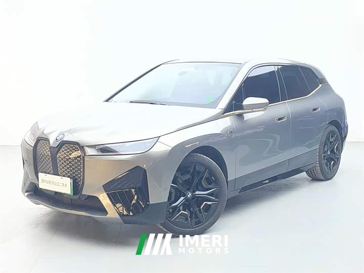 BMW iX M60