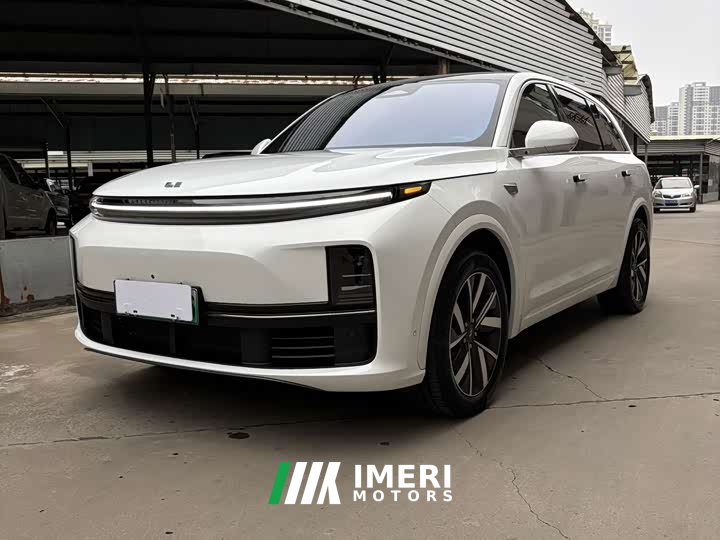 Li Auto L7 Pro - ავტომობილი ჩინეთიდან
