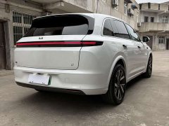 Li Auto L7 Pro - ფოტო 14