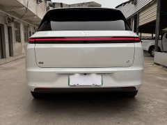 Li Auto L7 Pro - ფოტო 15