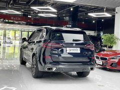 BMW X5 xDrive 30Li Deluxe VersionM - ფოტო 12