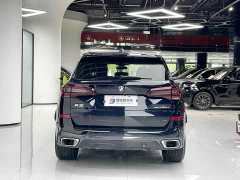 BMW X5 xDrive 30Li Deluxe VersionM - ფოტო 13