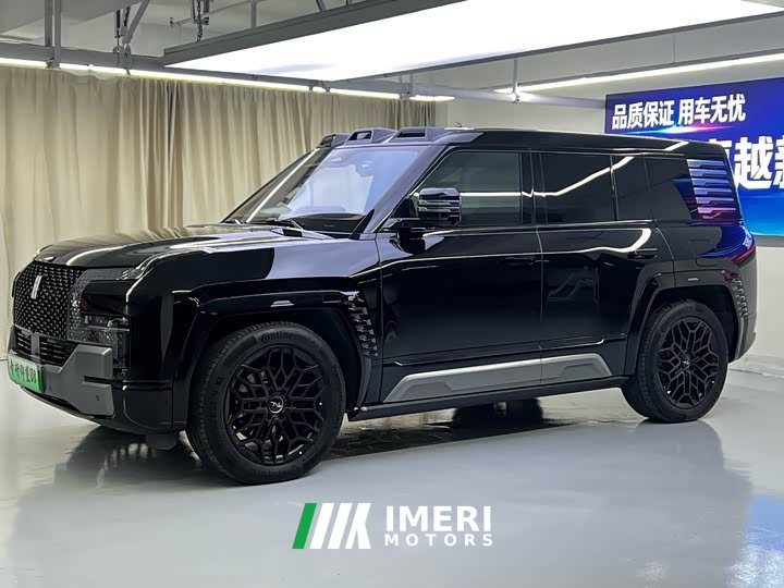 Yangwang U8 Luxury Edition - ავტომობილი ჩინეთიდან