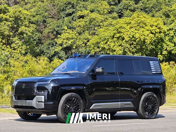 Yangwang U8 Luxury Edition - ავტომობილი ჩინეთიდან