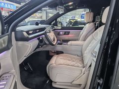 Nio ES9 102kWh Luxury Edition - ფოტო 8