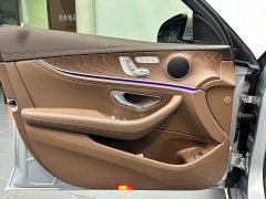 Mercedes-Benz E 300 L Fashion Version - ფოტო 11