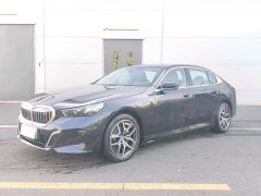 BMW i5 eDrive 35L M - ფოტო 1